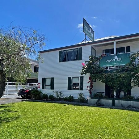 Peppertree Lodge & Backpackers Paihia Exterior photo