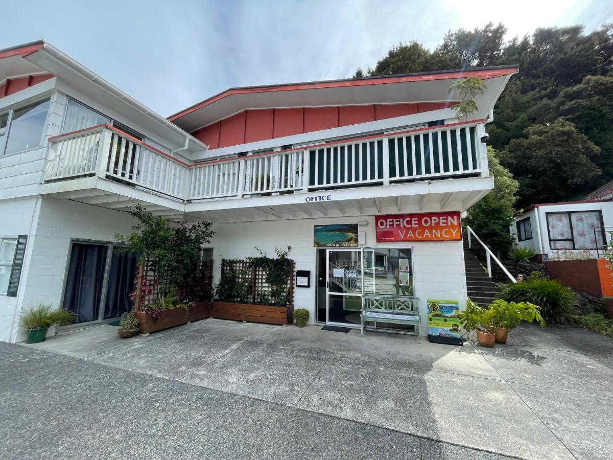 Peppertree Lodge & Backpackers Paihia Exterior photo